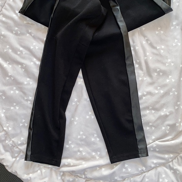 Assets by Spanx Black Faux Leather Racing Stripe Leggings Size 1X - Picture 4 of 7